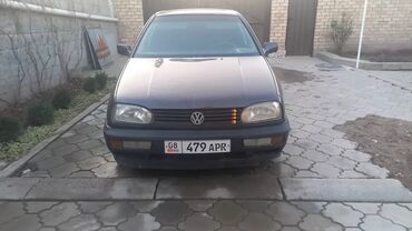 чекол машина: Volkswagen Golf: 1994 г., 1.6 л, Механика, Бензин, Хэтчбэк