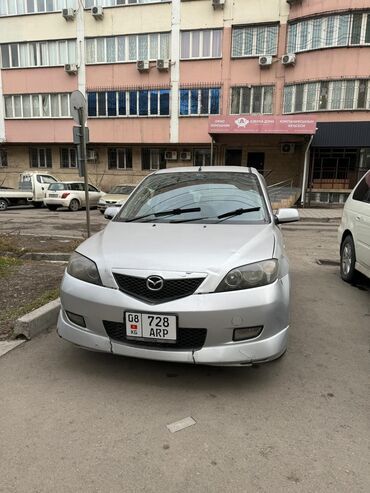 машина маленкий: Mazda Demio: 2003 г., 1.5 л, Автомат, Бензин, Седан