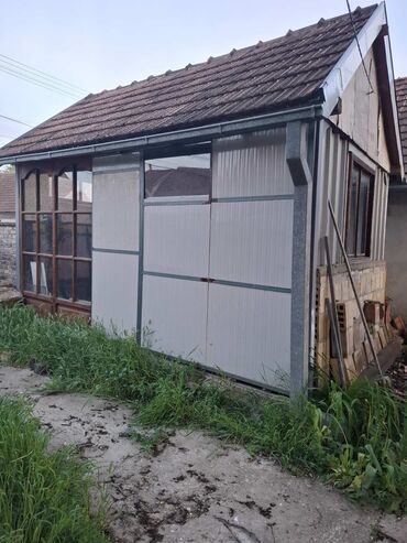Kuće na prodaju: 106 kv. m, 2 sobe — 5