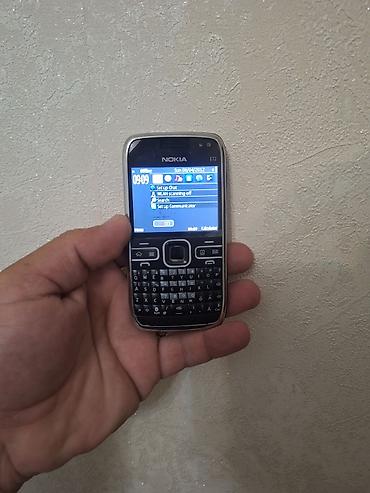 Nokia: Nokia E72, Düyməli — 2