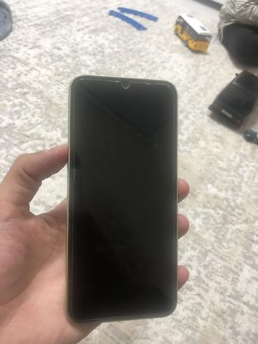 s10 plus: Смартфон Samsung, зелёный цвет корпуса. Только обмен xr х xs Экраны — 2