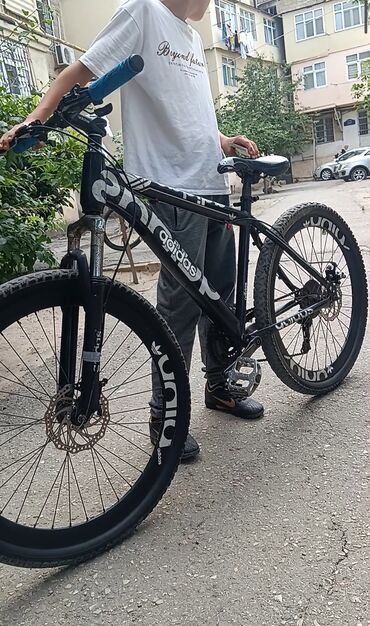 Şəhər velosipedləri: İşlənmiş Şəhər velosipedi Adidas, 26", sürətlərin sayı: 7, Ünvandan götürmə