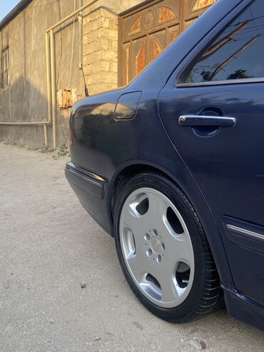 gurcustanda masin bazari: İşlənmiş Disk AMG R 18, 5 Boltlu