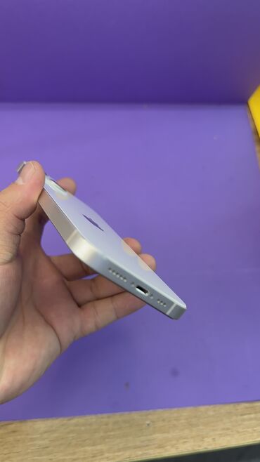 Apple iPhone: IPhone 13, Б/у, 128 ГБ, 100 % — 3