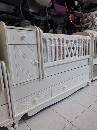 Digər mebel: MilMaqazadan satiw bewik qiymeti 210man tezedi maqaza baqlandiqi ucun