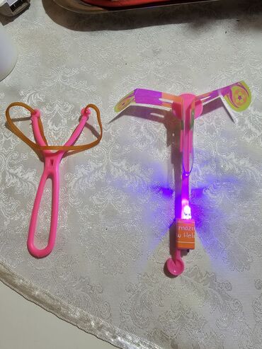 Igračke: Svetleci raketni helikopter sa praćkom Kako igrati — 6