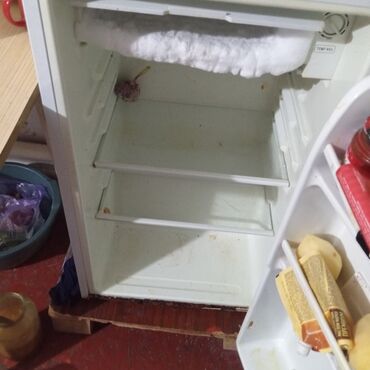 холодильник side by side: Холодильник Б/у