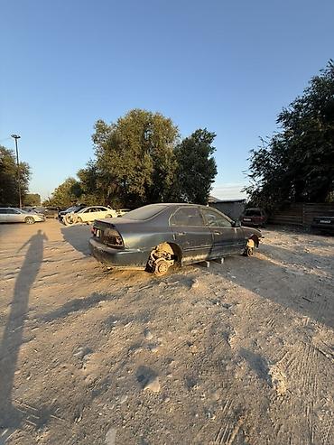 багажник хонда акорд: Honda Accord (седан, 1990‑е годы), темно‑синий цвет. Автомобиль без — 2