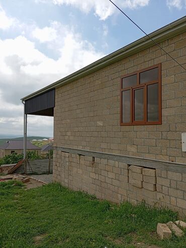 Həyət evləri və villaların satışı: 4 otaqlı, 8 kv. m, Orta təmir — 9