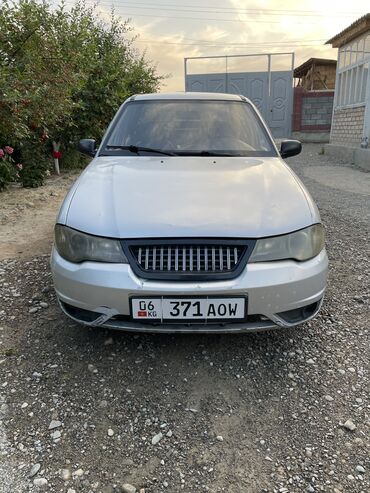 Daewoo: Daewoo Nexia: 2010 г., 1.5 л, Механика, Газ, Седан