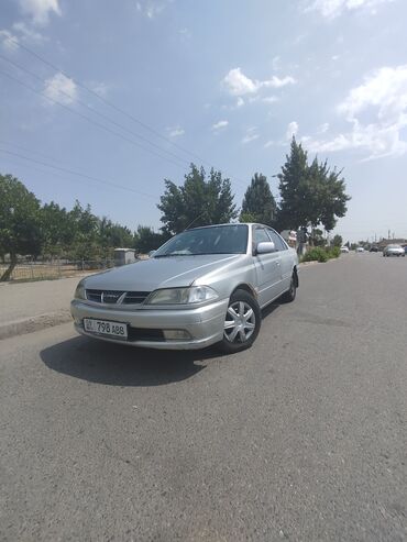 машина алмашу: Toyota Carina: 1998 г., 1.5 л, Автоматтык, Бензин, Седан