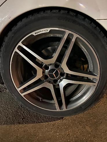 4 7: Диски R 19 AMG, Комплект, отверстий - 5, Б/у — 1