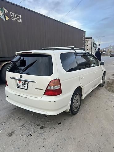 ход: Honda Odyssey: 2000 г., 2.3 л, Автомат, Газ, Минивэн — 1