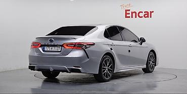 highlander 2017: Toyota Camry: 2021 г., 2.5 л, Вариатор, Гибрид, Седан — 9