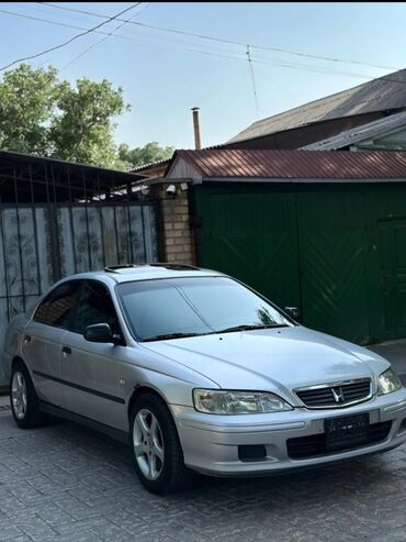 тайота хайландыр: Honda Accord: 2000 г., 1.8 л, Механика, Бензин, Седан