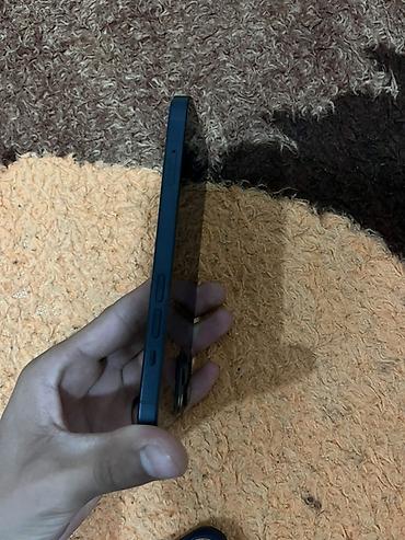 prodat iphone: IPhone 13, 128 GB, Qara, Face ID — 10