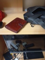 на железных номерах: Индийский. Бангладештен келген. кожа