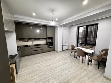 Продажа квартир: 3 комнаты, 87 м², Элитка, 4 этаж, Дизайнерский ремонт — 24