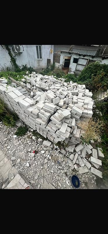 стекла бу: Продаю силикатные кирпичи б/у самовывоз, Кант, много — 2