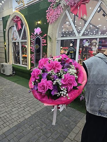 Buket güllər: Sumqayit Çiçək buketləri – “Eshq flowerss” Məhsul təsviri: - Zərif — 11