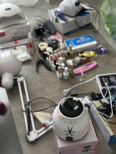 Digər kosmetika: Dirnaq levazimatlari satilir 2 aydir alinib telebe ucun alinib oyrene — 5