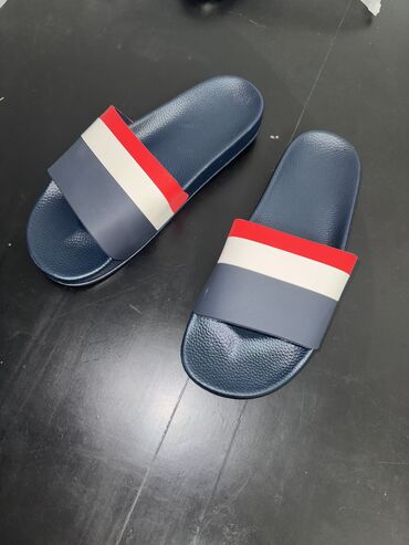 шлепанцы мужские: Мужские сандалии, 40, Moncler, Новый, Самовывоз, Платная доставка