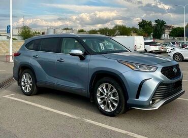 Toyota: Toyota Highlander: 2022 г., 2.5 л, Типтроник, Гибрид, Кроссовер