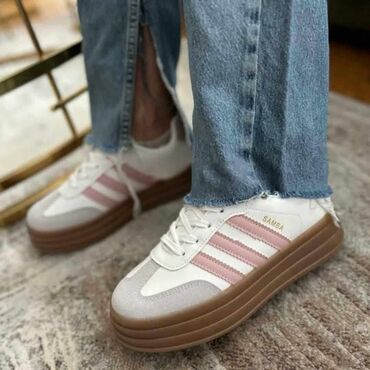 nike foam force 1: Adidas