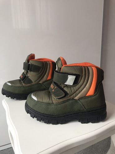 Dečija obuća: Zimske cipele/cizmeNOVO br 35/23 cm Kupljene u Nemačkoj, tople