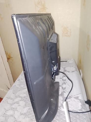 ekran satisi: Zavcat kimi satılır. LED televizor, təxminən 32–40 düym diaqonal — 3
