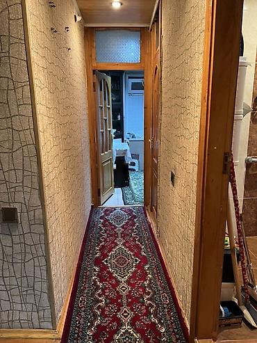 bina.az: Xetai rayonu Cavanshir küçəsi 6 mərtəbəli binanın 2 mərtəbəsi orta — 9