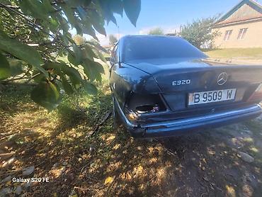 mercedesbenz 124 купе: Mercedes-Benz E-Class: 1990 г., 2 л, Седан — 5