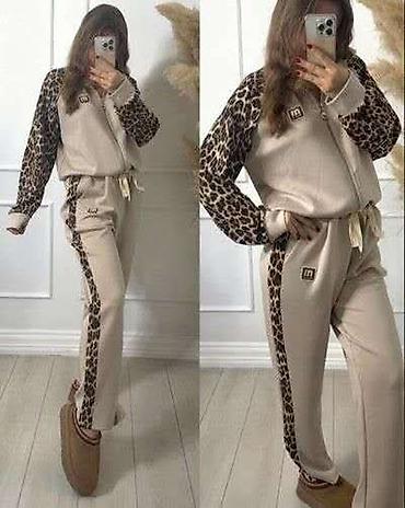 leopard: Trenerke komplet hit model bež sa animal print detaljima. Dukserica sa — 1