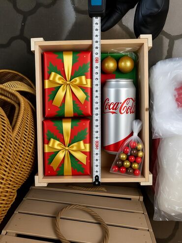 Подарки и сувениры: Подарочные ящики. размеры. 20 на 30 см. 450с 25 на 35 см 550 с 30 — 1