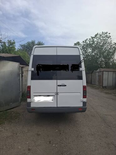 Легкий грузовой транспорт: Легкий грузовик, Mercedes-Benz, Стандарт, Б/у