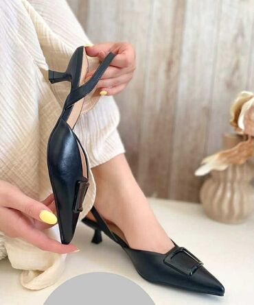 premiata patike bele: Sandale, 41