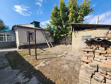 Үйлөр: 4 бөлмө, 54 м², 8 соток, Беловодское, Менчик ээси — 2