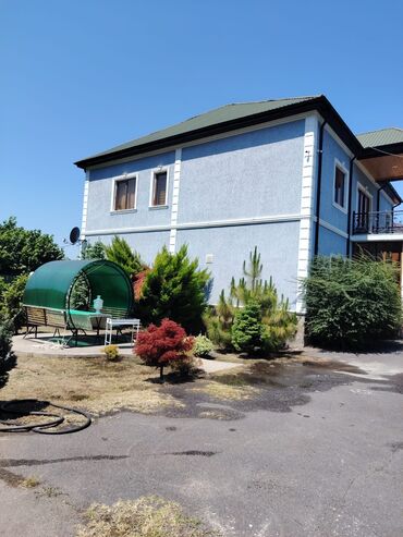 Həyət evi alıram: 4 otaqlı, 230 kv. m