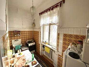 888: 2 комнаты, 47 м², Азия Молл Сталинка, 1 этаж, Требуется ремонт — 9