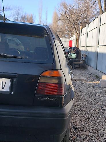 Volkswagen: Volkswagen Golf: 1994 г., 1.8 л, Механика, Бензин, Хэтчбэк — 7