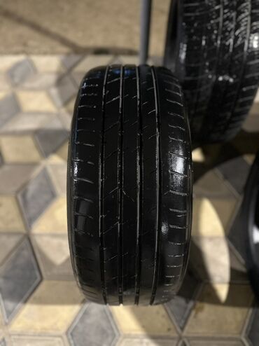 Təkərlər: Şin Bridgestone 275 / 35 / R 19 — 4