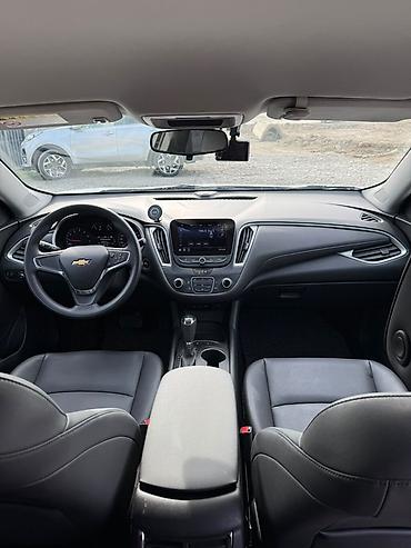 pontiac sunfire: Chevrolet Malibu: 2019 г., 1.3 л, Автомат, Бензин, Седан — 7