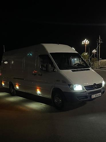 маленький холодильник: Mercedes-Benz Sprinter, длинная база, высокий крыша, белый фургон — 1