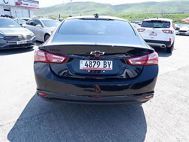 şevrolet spark: Chevrolet Malibu: 2 l | 2023 il 5000 km Sedan — 5