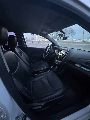 Chevrolet: Chevrolet Spark: 2017 г., 1 л, Вариатор, Бензин, Хэтчбэк — 4
