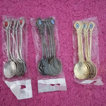 Qaşıqlar: Gözmünçugulu. qirmizi. däşlarla. müräbbä. qaşiglari — 5