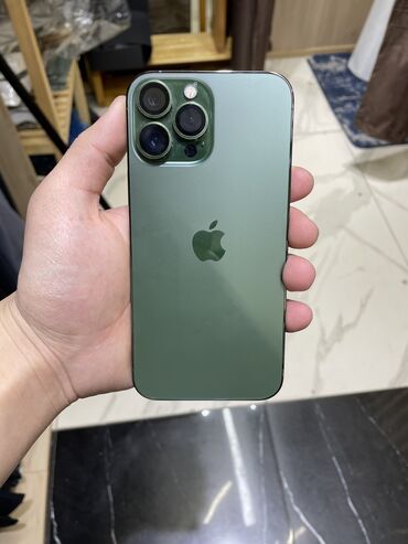 Apple iPhone: IPhone 13 Pro Max, Б/у, 256 ГБ, Alpine Green, Защитное стекло, Чехол, Коробка, 87 %