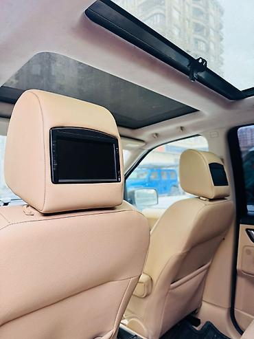 ranc rover: Land Rover Freelander 2 HSE – şəhər və off-road üçün çox yönlü premium — 9
