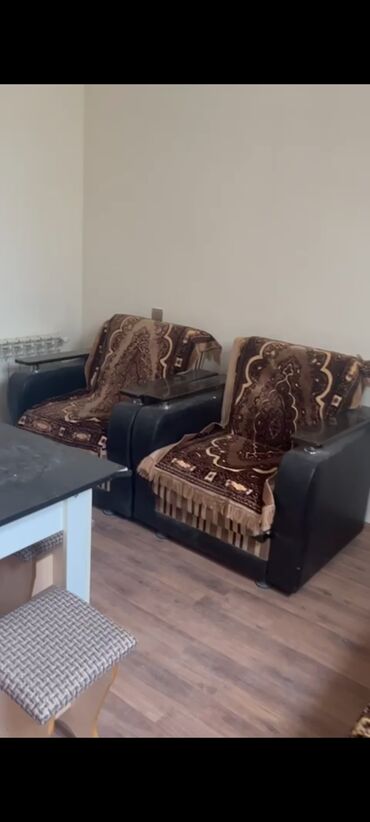 Uzunmüddətli kirayə evlər: 40 kv. m, 1 otaqlı, Su, İnternet, Telefon — 2