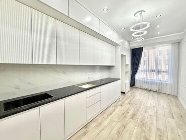 сдаю пивной бар: 2 комнаты, 78 м², Элитка, 8 этаж, Дизайнерский ремонт